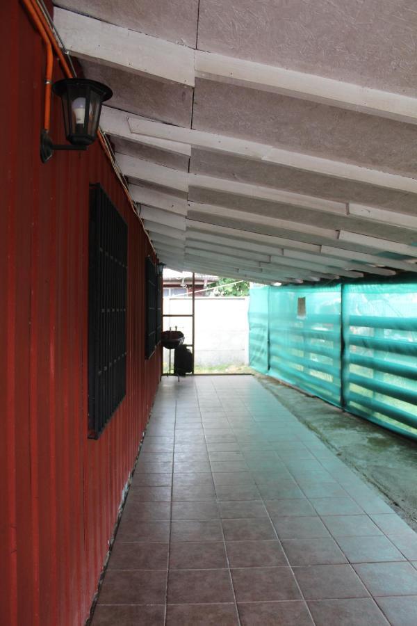 Casa Con 3 En Licanray, Villarrica